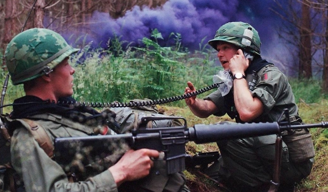 Senapan M-16 : Lahir dari Senjata Infantri di Uji Coba pada Perang Vietnam 