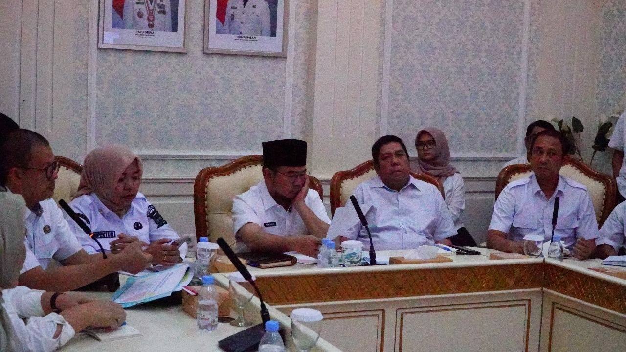 Wawako Evaluasi Program KAD: Stabilitas Harga Terjaga, Daya Beli Masyarakat Dilindungi
