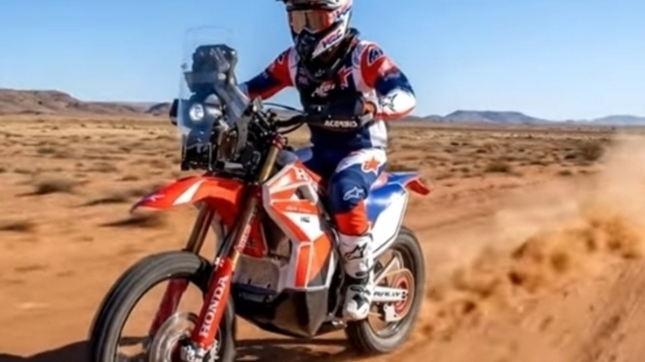 Honda CRF450RX Rally 2027 Resmi Dirilis, Motor Spek Dakar Ini Cuma Ada 50 Unit di Dunia!