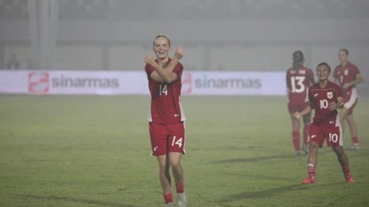 Indonesia Menang 1-0 atas Kirgistan, Selebrasi Isa Warps untuk Neneknya yang Lahir di Padang