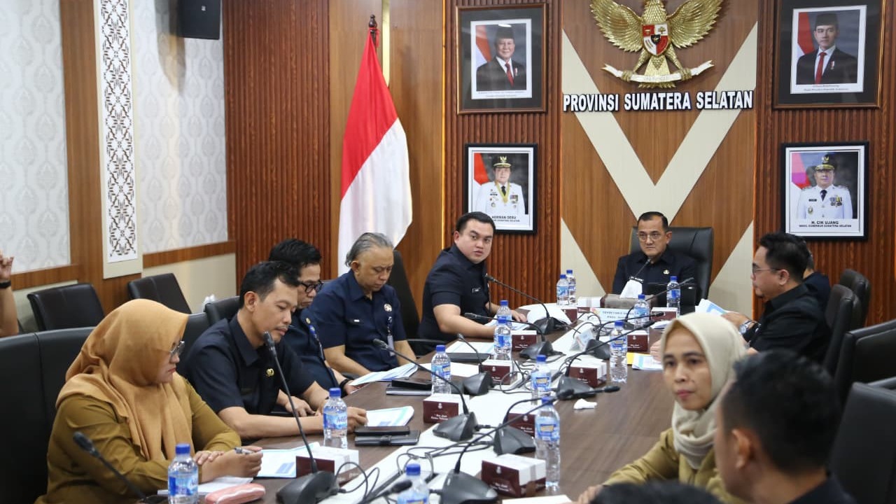 Sekda Edward Candra Pimpin Rakor Pra-DPA RSUD Siti Fatimah, Fokus Percepatan Fasilitas Rumah Sakit Tipe A