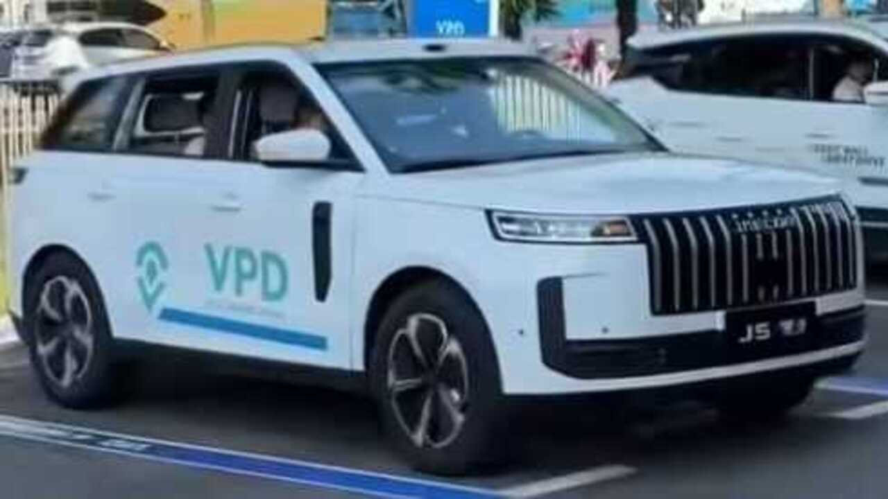 Canggih! Jaecoo J5 Bisa Parkir Sendiri Pakai HP Lewat Fitur VPD