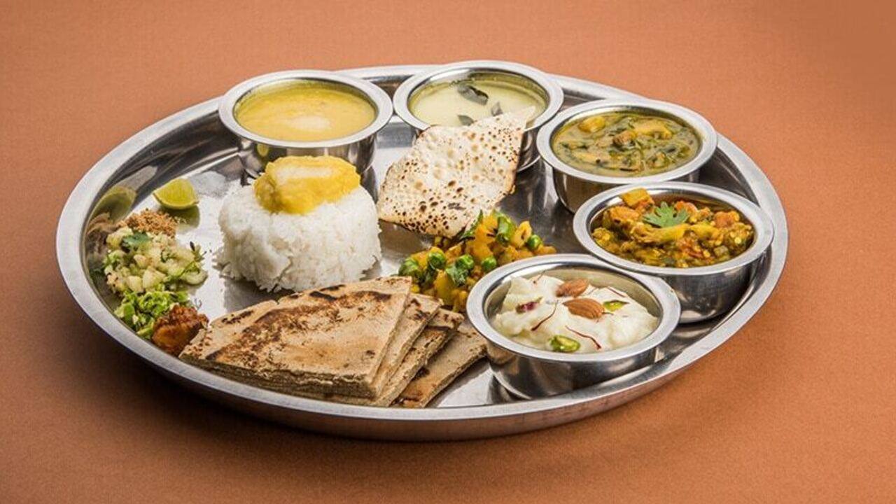 Menjelajahi Rasa Autentik India Lewat Thali : Sepiring Kecil Kaya Cita Rasa
