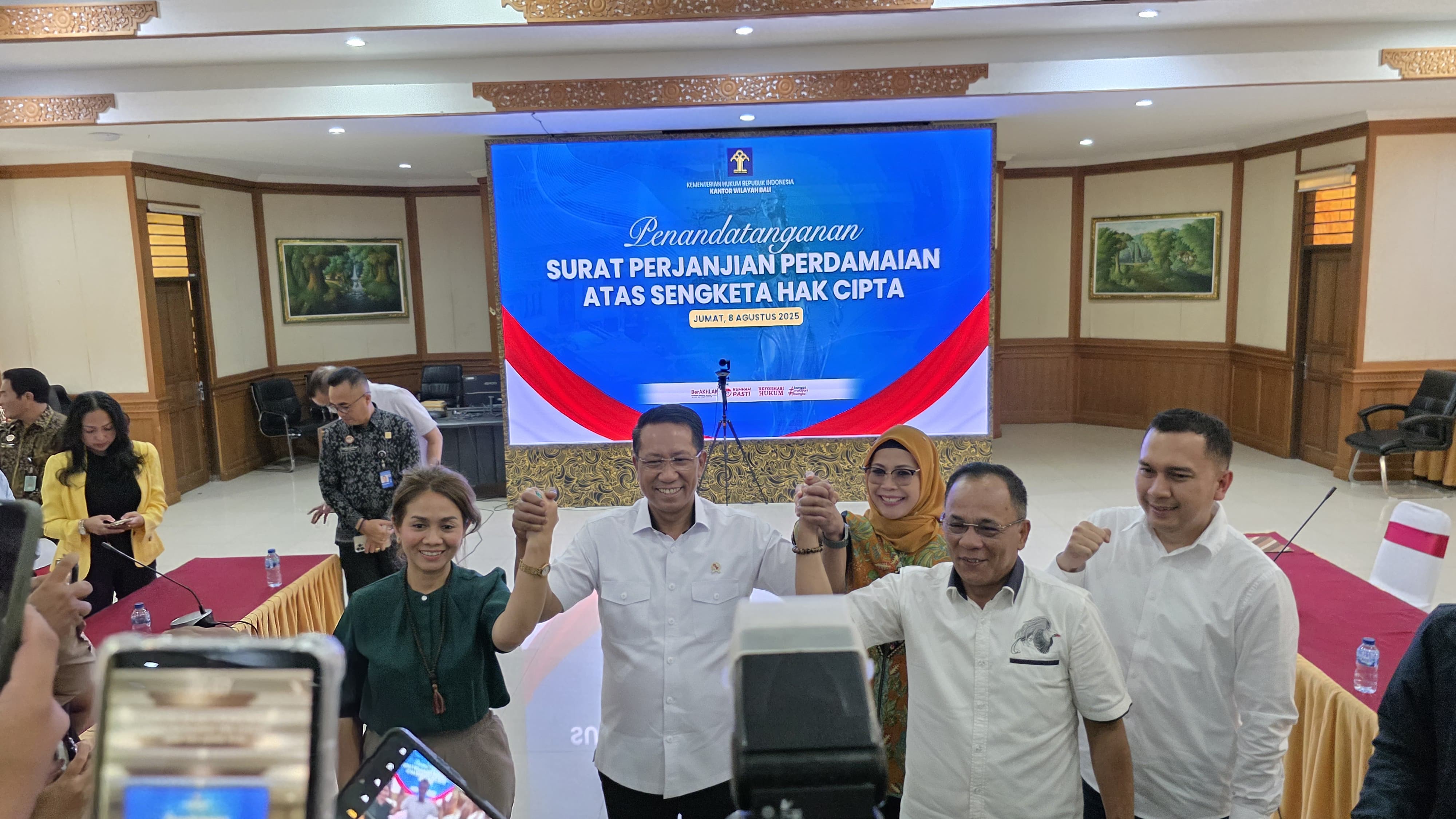 Disaksikan Menkum, Mie Gacoan dan LMK SELMI Sepakat Berdamai