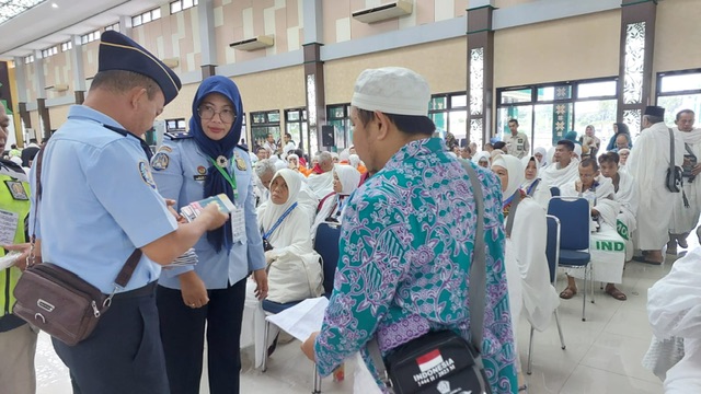 Kloter Terakhir, Imigrasi Palembang Tuntaskan Layanan Bagi Calon Jamaah Haji
