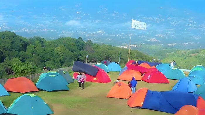 10 Tips untuk Membuat Pengalaman Camping Menjadi Lebih Seru dan Tak Terlupakan