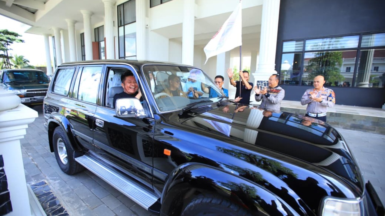 Bukan Touring Biasa! Herman Deru dan TLCI Gerakkan Wisata Pagar Alam Sekaligus Tebar Bantuan Sosial.