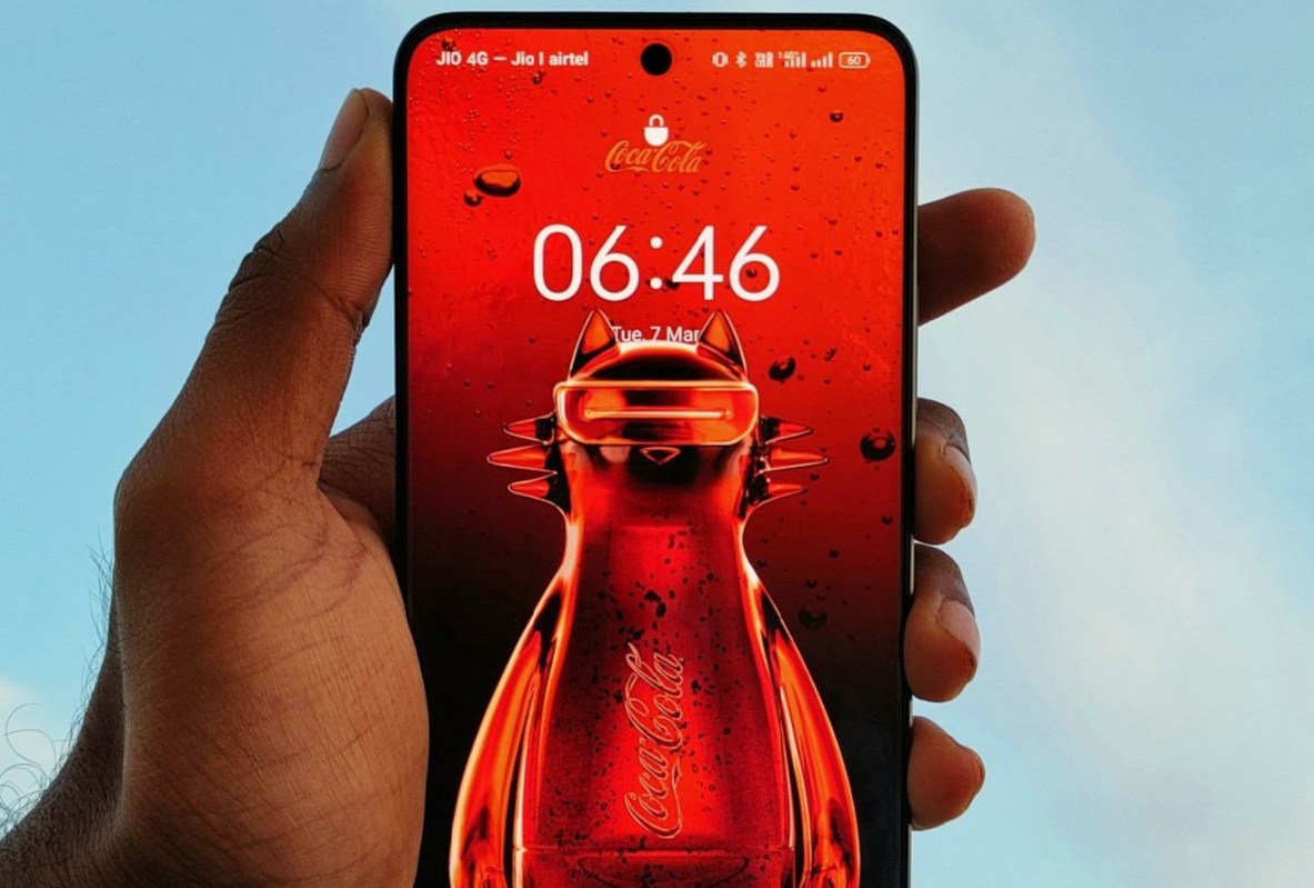 Nikmati Kesegaran Teknologi: Realme 10 Pro 5G Coca-Cola Edition Hadir dengan Segudang Kejutan