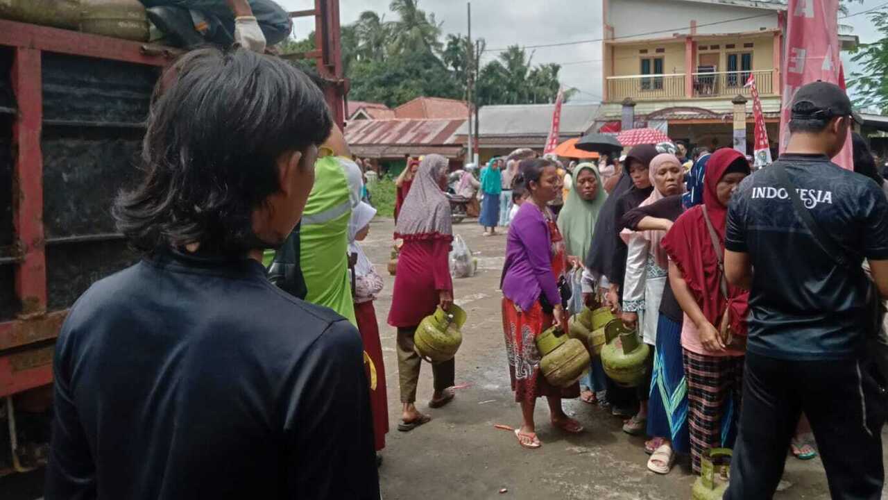 Gelar Operasi Pasar Sediakan Ribuan Gas LPG 3 Kg Untuk Warga