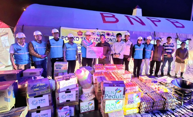 Wakil Bupati Tapanuli Utara Apresiasi Gerak Cepat PLN, Pulihkan Kelistrikan Sekaligus Salurkan Bantuan Pascabe