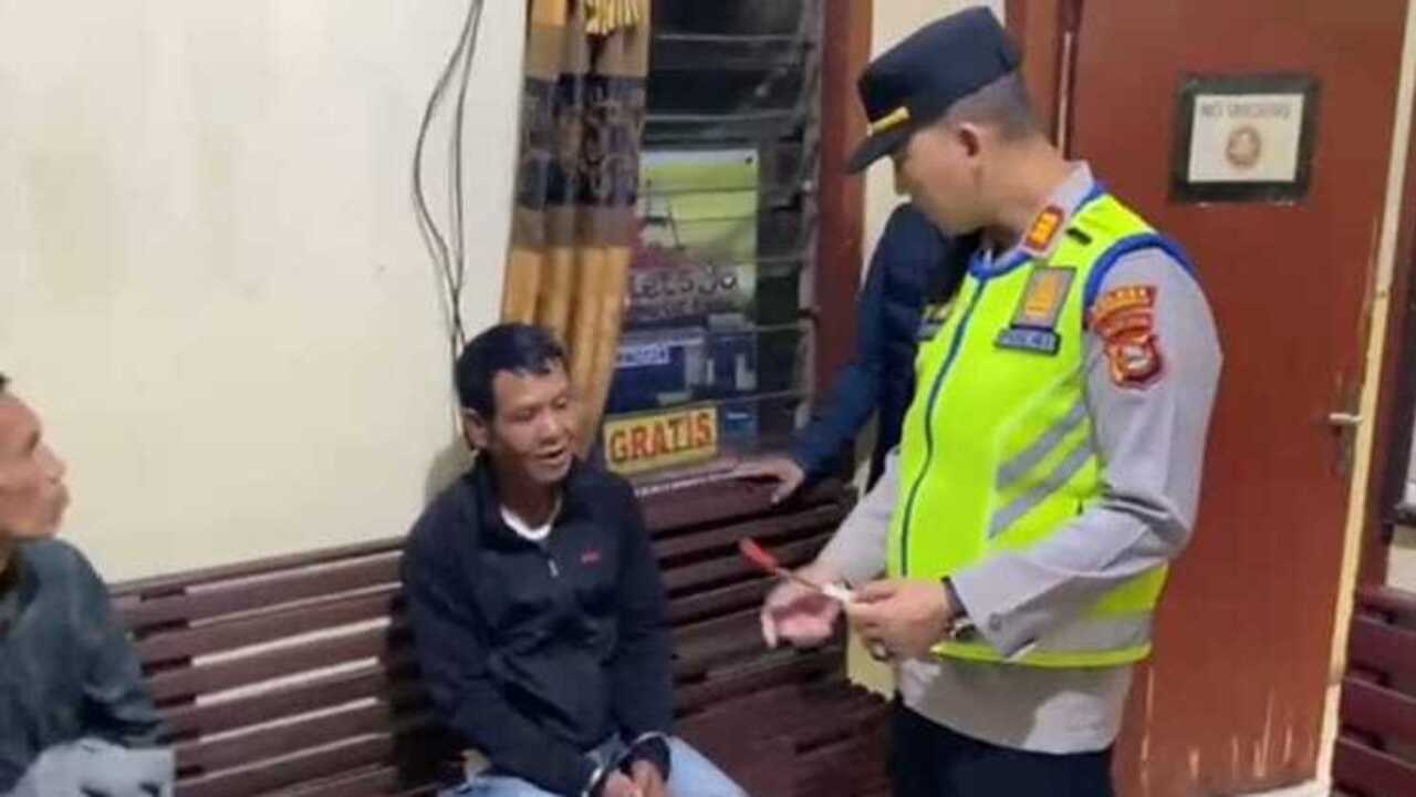 Bawa Saja di Malam Hari, Warga Pedamaran IV Diamankan Polisi