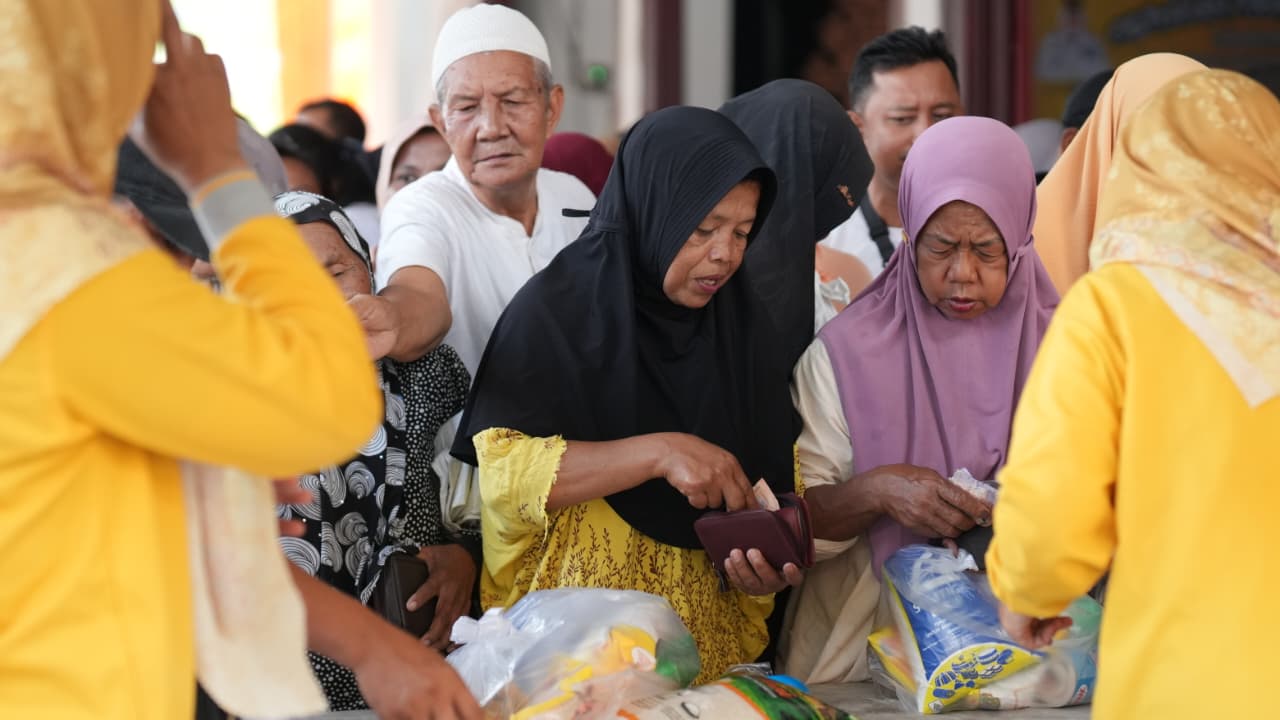 Penuhi Kebutuhan Masyarakat Muara Harapan