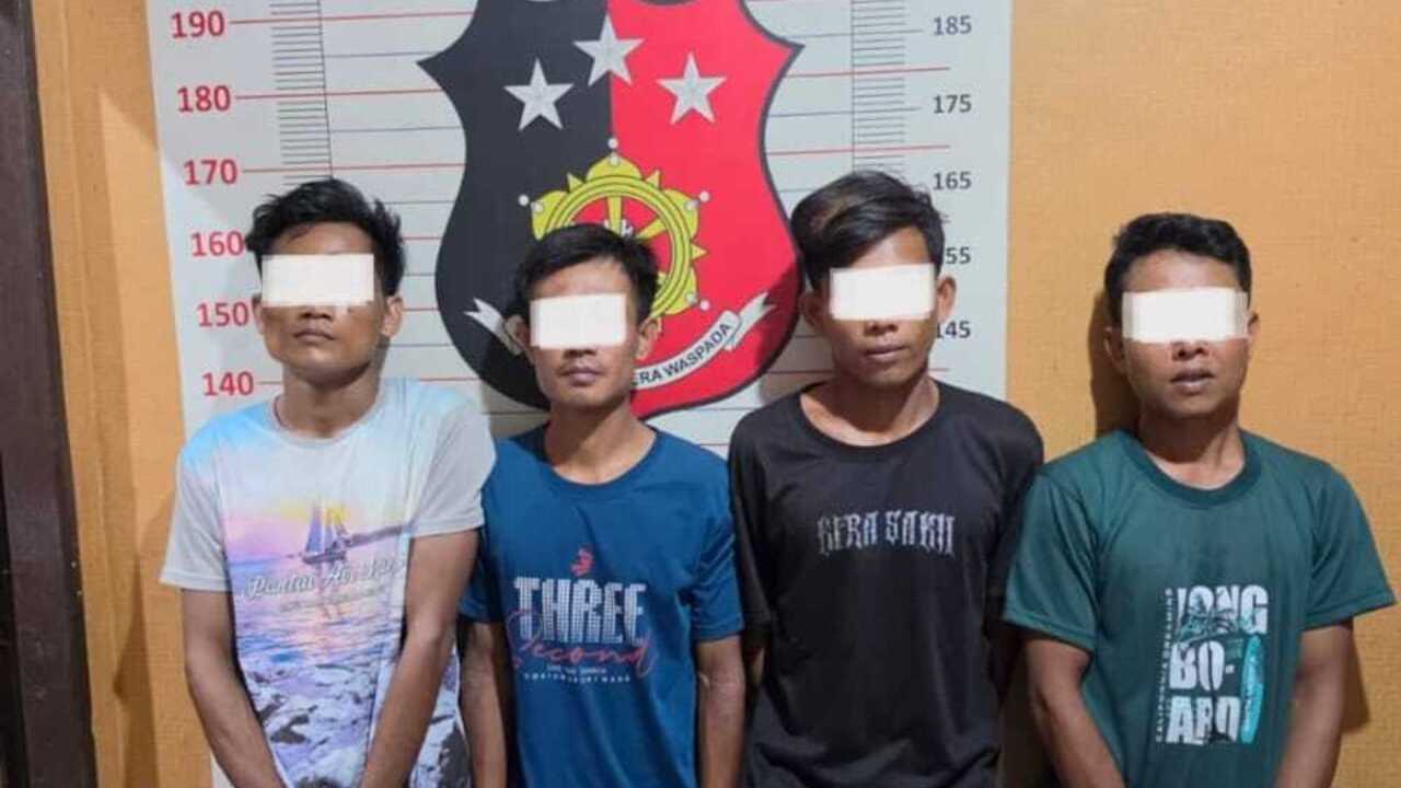 Curi Brondong Sawit, 4 Pemuda di OKU Diamankan Polisi