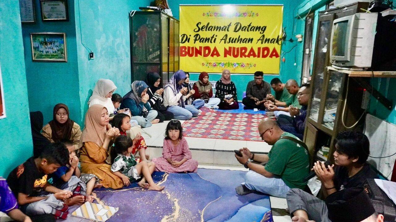 Pertamina Wujudkan Komitmen Sosial dan Nilai Kemanusiaan melalui Santunan Anak Yatim di Palembang