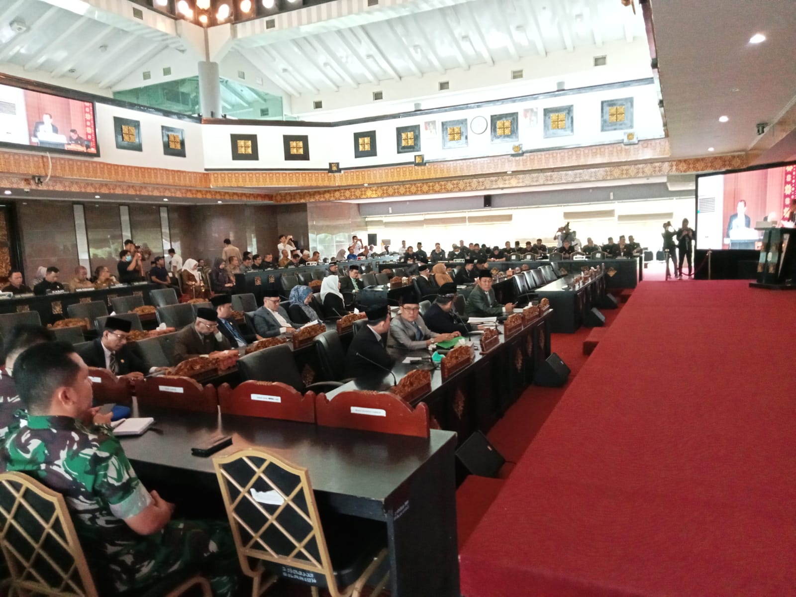 DPRD Palembang Dengarkan Jawaban Walikota Terhadap Pemandangan Umum Fraksi-fraksi