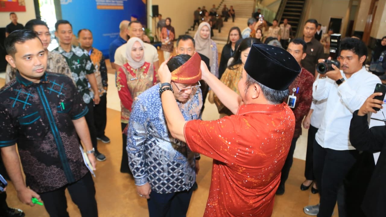 Herman Deru Dukung Program Makan Bergizi Gratis, Sumsel Siap Jadi Contoh Nasional.