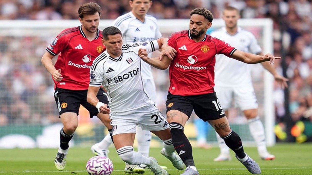 Manchester United Gagal Menang Lagi, Ditahan Fulham 1-1 di Craven Cottage