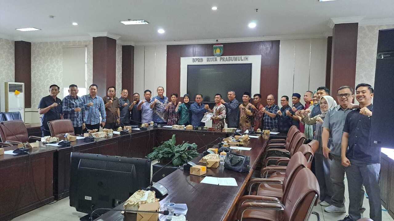 Sampaikan Aspirasi ke DPRD Prabumulih, GPMH dan AMP: Mahasiswa Agen Kontrol dan Agen Perubahan