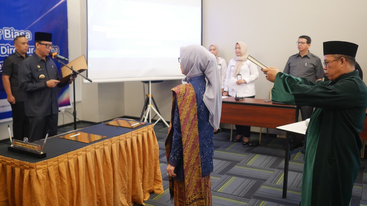 Nilawati Resmi Jabat Dirut BPR Baturaja