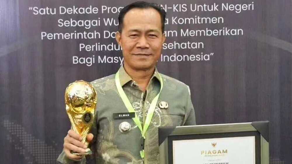 Wujud Nyata Komitmen terhadap Kesehatan Masyarakat, Pemkot Prabumulih Raih Penghargaan UHC 2024