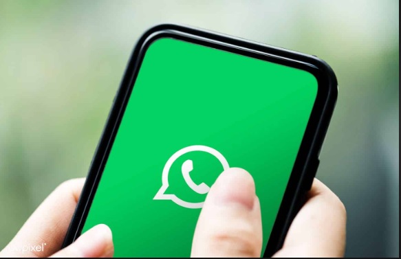 WhatsApp Memperkenalkan Fitur Baru: Mention Kontak di Status, Mirip dengan Instagram!