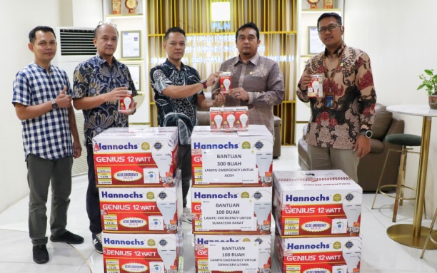 PLN UID S2JB Kirim Bantuan 500 Lampu Emergency untuk Bantu Warga Terdampak Banjir dan Longsor di Aceh, Sumut, 