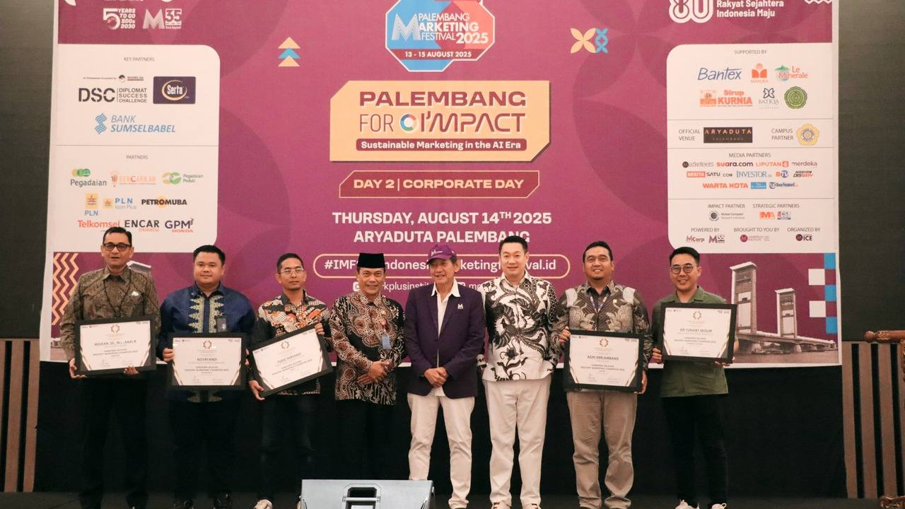 PLN UID S2JB Raih Penghargaan Industry Marketing Champion Sumatera Selatan 2025