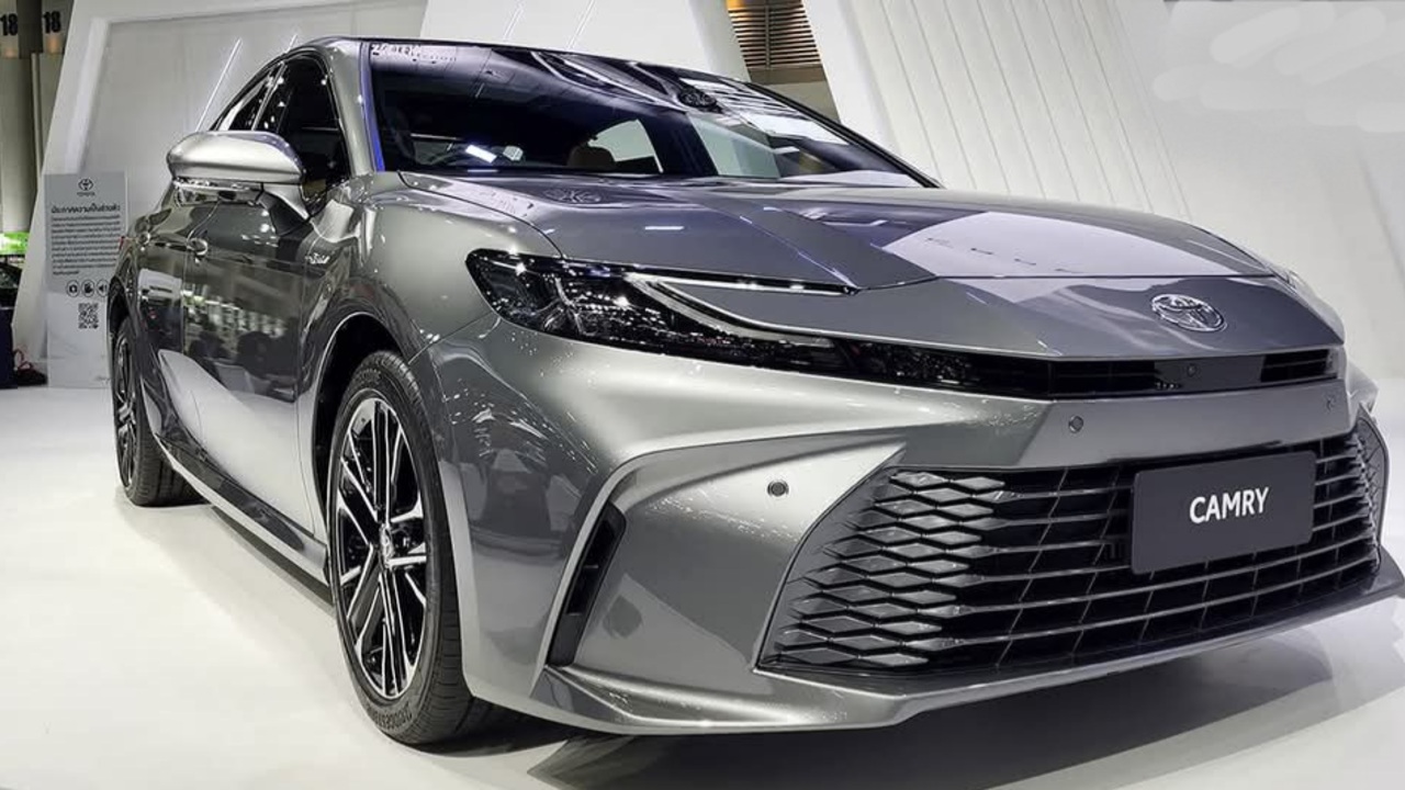 Camry XV80 Debut di Thailand, Kapan Hadir di Indonesia?