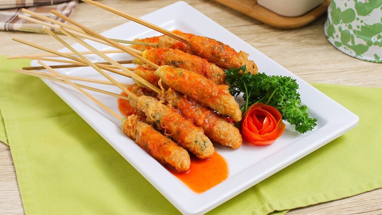 Sempol Ayam, Jajanan Tradisional yang Tetap Digemari di Tengah Tren Kuliner Modern