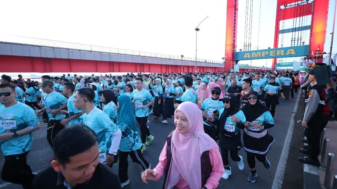 Meriah dan Penuh Semangat, Ampera Tourism Run 2025 Jadi Magnet Wisata Baru Palembang