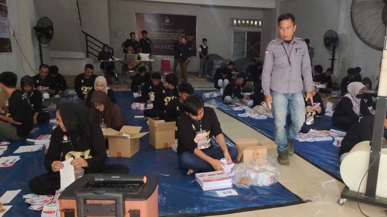 Pelipatan Surat Suara Pilkada Wako dan Wawako Prabumulih Selesai, 21 Lembar Rusak