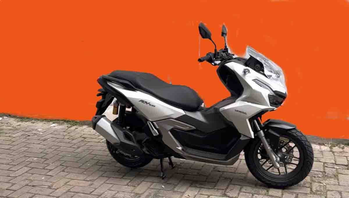 Honda ADV 160 ABS Terbaru 2023  : Jika Aerox Adalah Raja, Maka Telah Datang Sang Penakluk! 