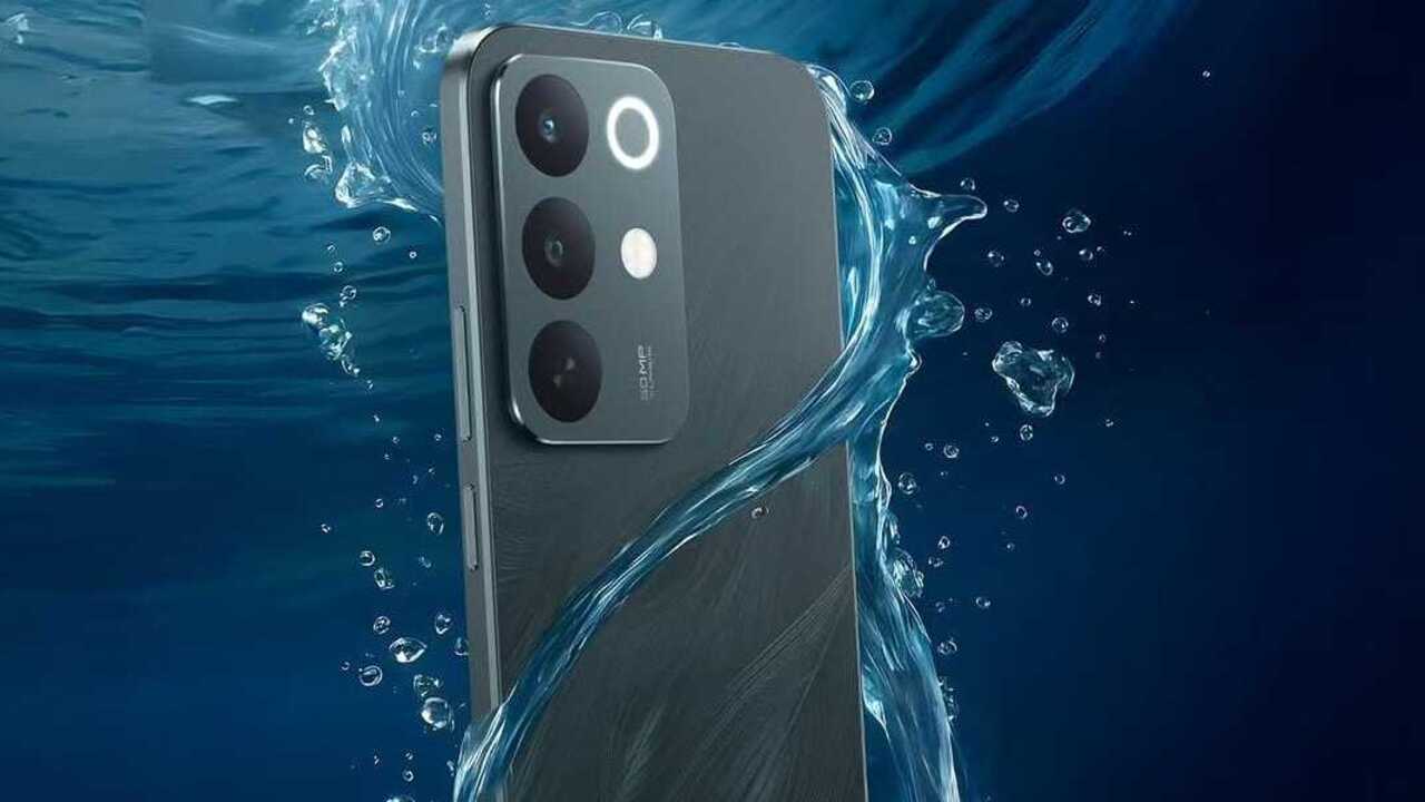 Realme C85 Pro, HP Imut dengan Ketangguhan Super Hero Berkat IP69 Pro