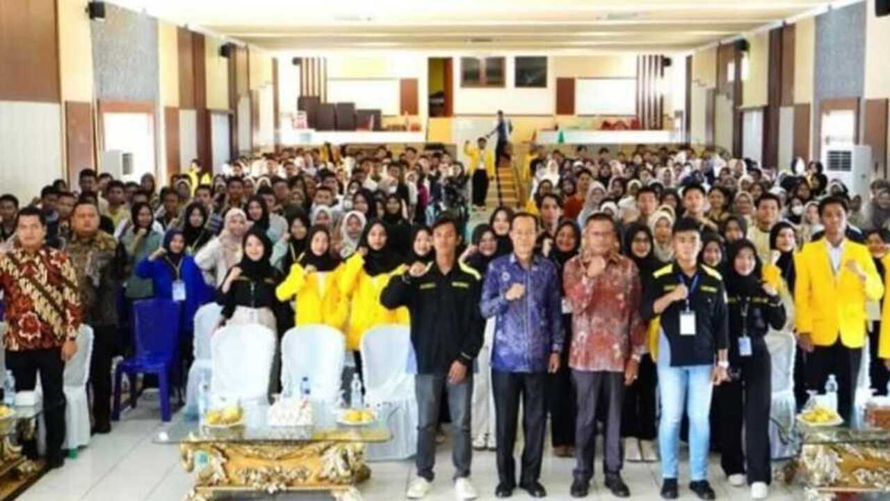 Dukung Kegiatan Keluarga Mahasiswa Prabumulih, H Elman dan H Arlan Hadiri Tryout SNBT