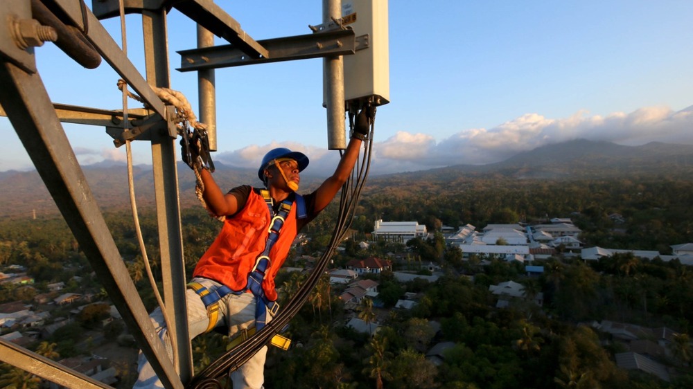 XL Axiata Berhasil Raih Kinerja Solid di Tahun 2024 Pendapatan Naik 6%, Laba Bersih Naik 45%