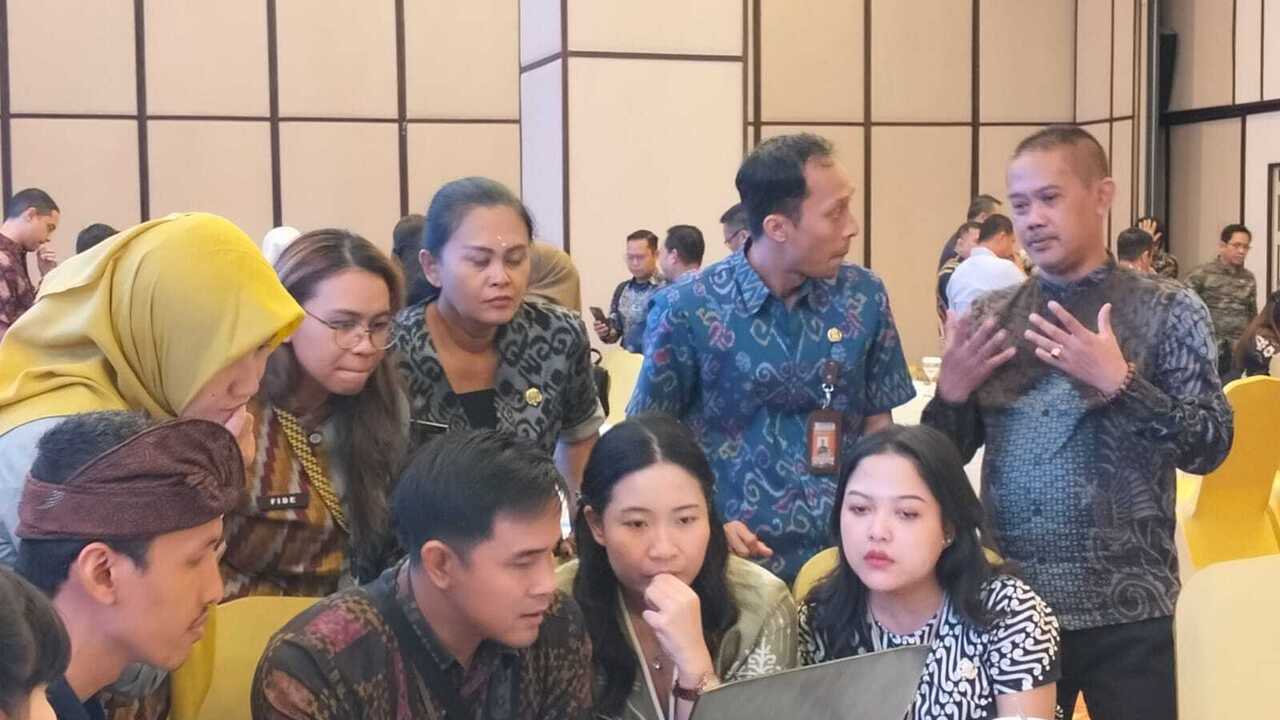 Komunikasi Publik Ujung Tombak Keberhasilan Sebuah Kebijakan Yang Komprehensif.