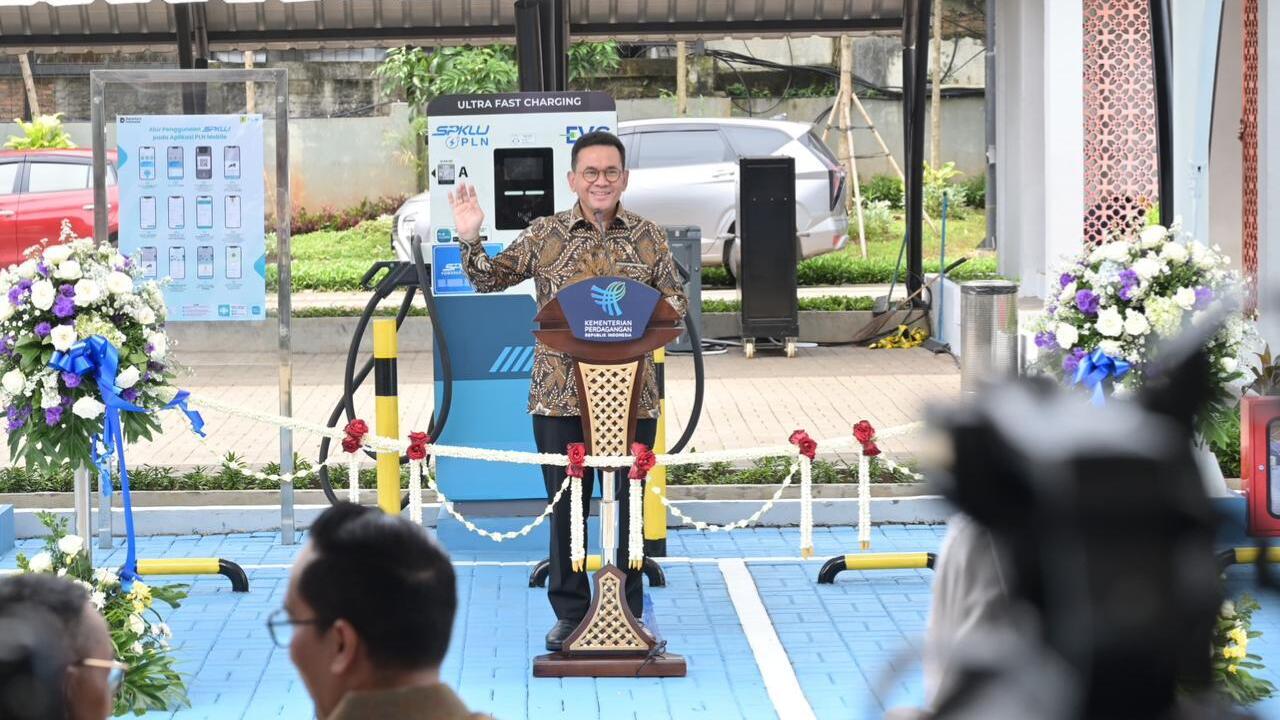 Kolaborasi PLN dan Kementerian Perdagangan Hadirkan SPKLU Ultra Fast Charging
