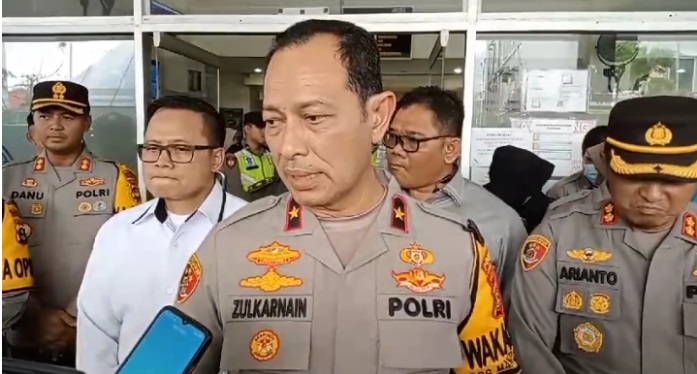 Wakapolda Cek Kondisi 3 Polisi Terluka Saat Penggerebekan Judi, Janji Ungkap Kasus Sebenarnya..