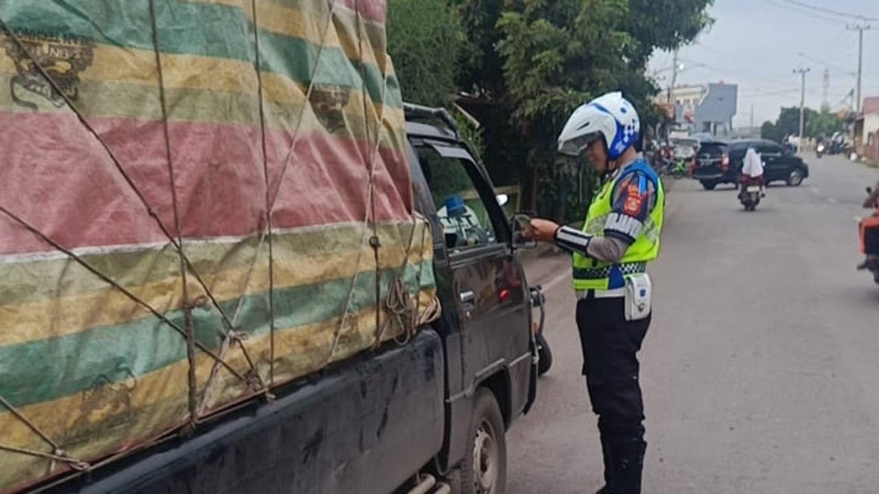 Tingkatkan Kesadaran Masyarakat Dalam Berlalu Lintas