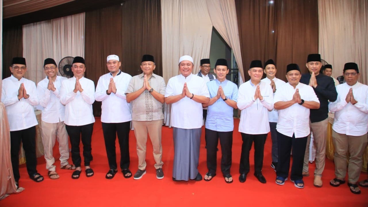 Safari Ramadhan Malam Kelima, Gubernur Ajak Jaga Stabilitas Harga Kebutuhan Pokok