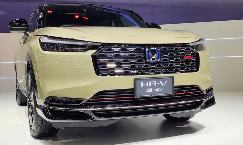 HR-V e:HEV  Hadir dengan Desain Segar & Fitur Mewah, Siap Mengaspal di Indonesia? 