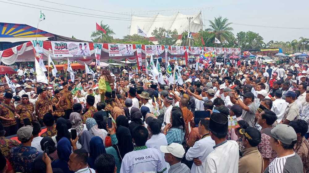 Deklarasi Pasangan JADI : Ribuan Massa Padati Taman Segitiga Emas Kayuagung