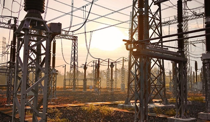 PLN Operasikan Transmisi Baru SUTET 275 KV Muara Enim-Gumawang, TKDN Capai 90 Persen