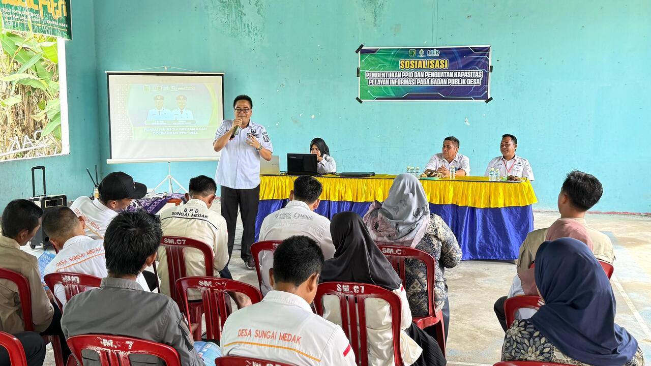 Wujudkan Keterbukaan Informasi: Dinkominfo Muba Gelar Sosialisasi PPID Desa di Sungai Medak