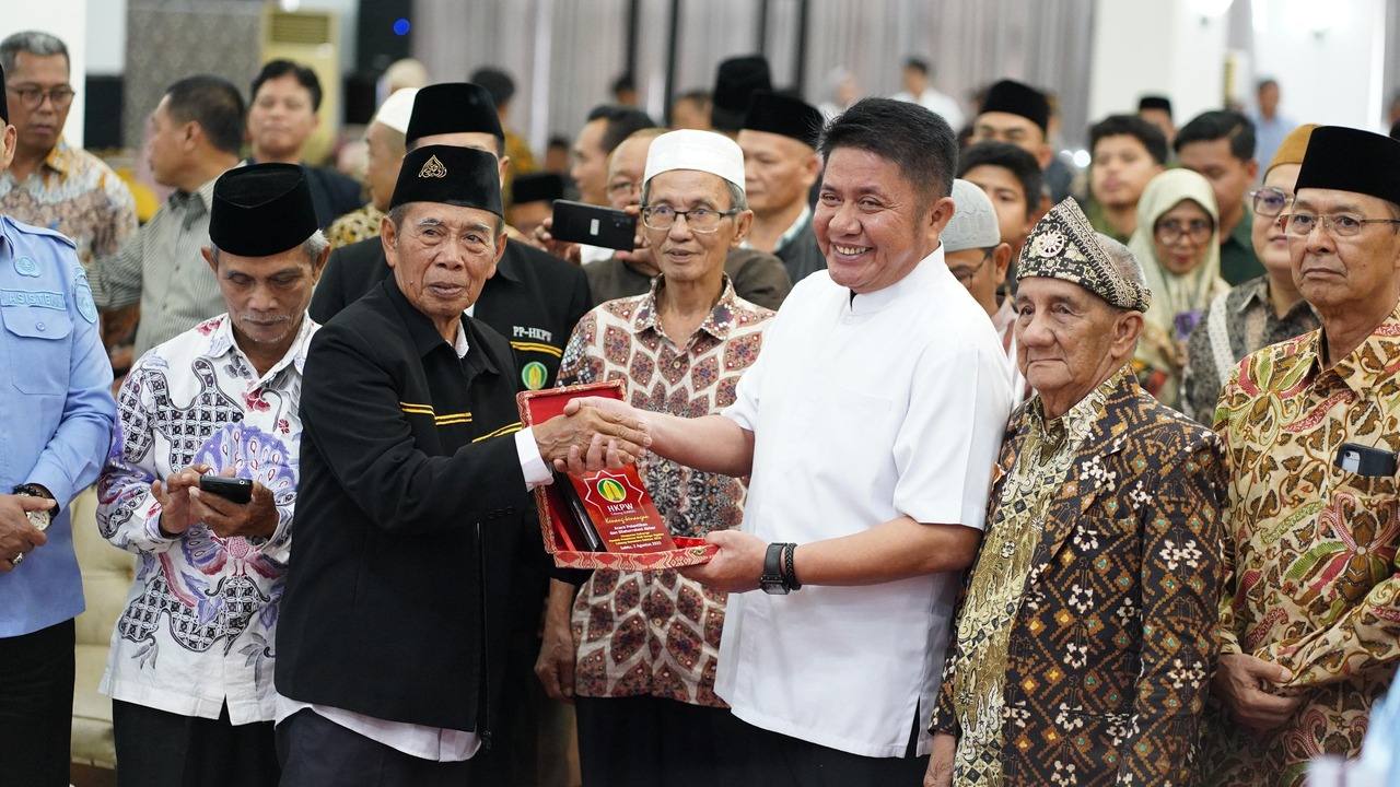 Gubernur Herman Deru Gandeng Alumni Walisongo Majukan Pendidikan Agama di Sumsel
