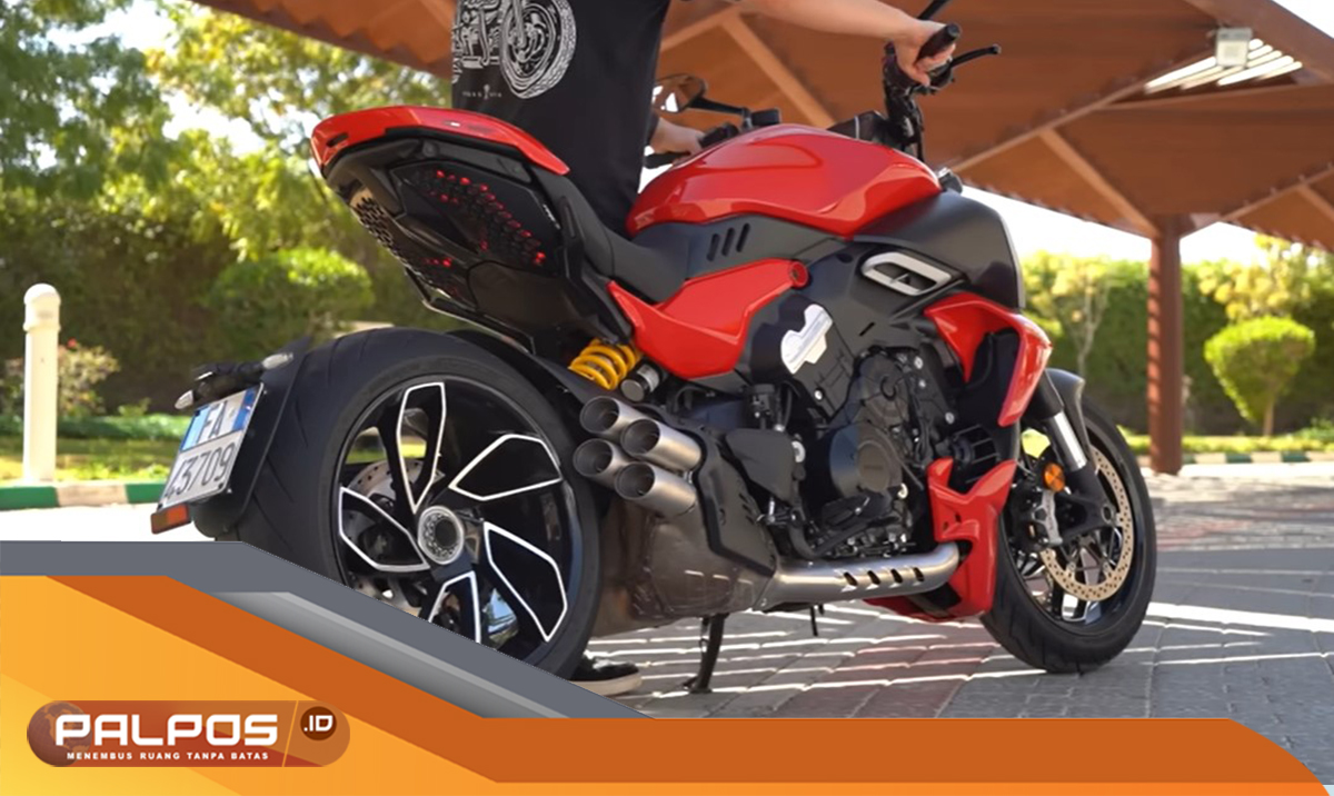 Diavel 4 Bentley Monster Ganas Hasil Kawin Silang Ducati dan Bentley Muncul : Cuma Ada 500 Unit di Dunia !