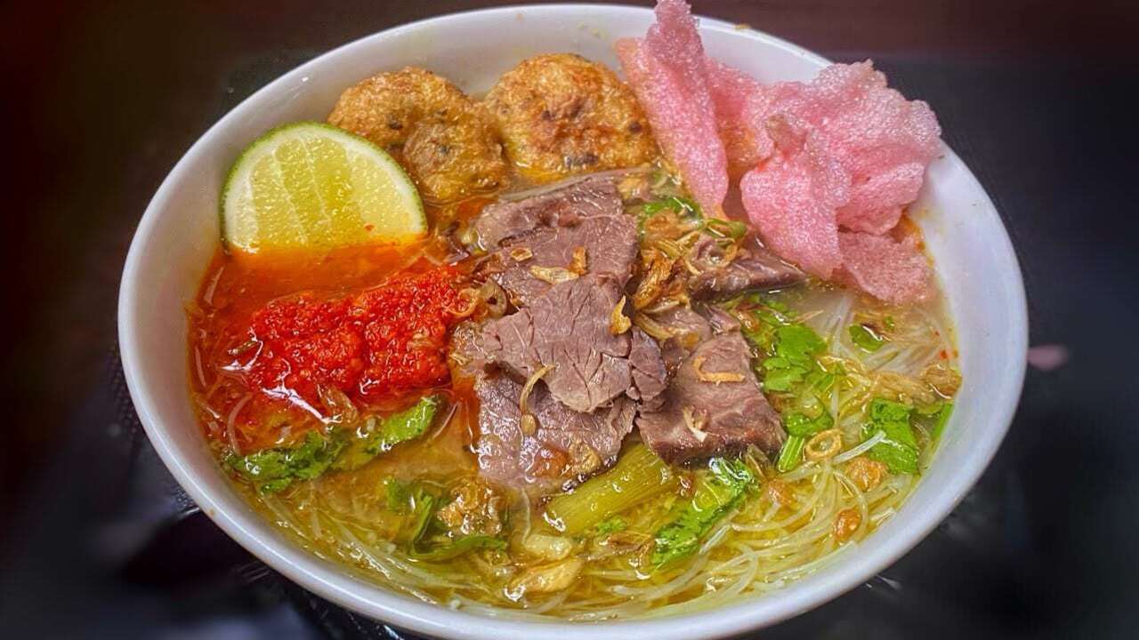 Soto Padang, Warisan Kuliner Minangkabau yang Tetap Bertahan di Tengah Modernisasi