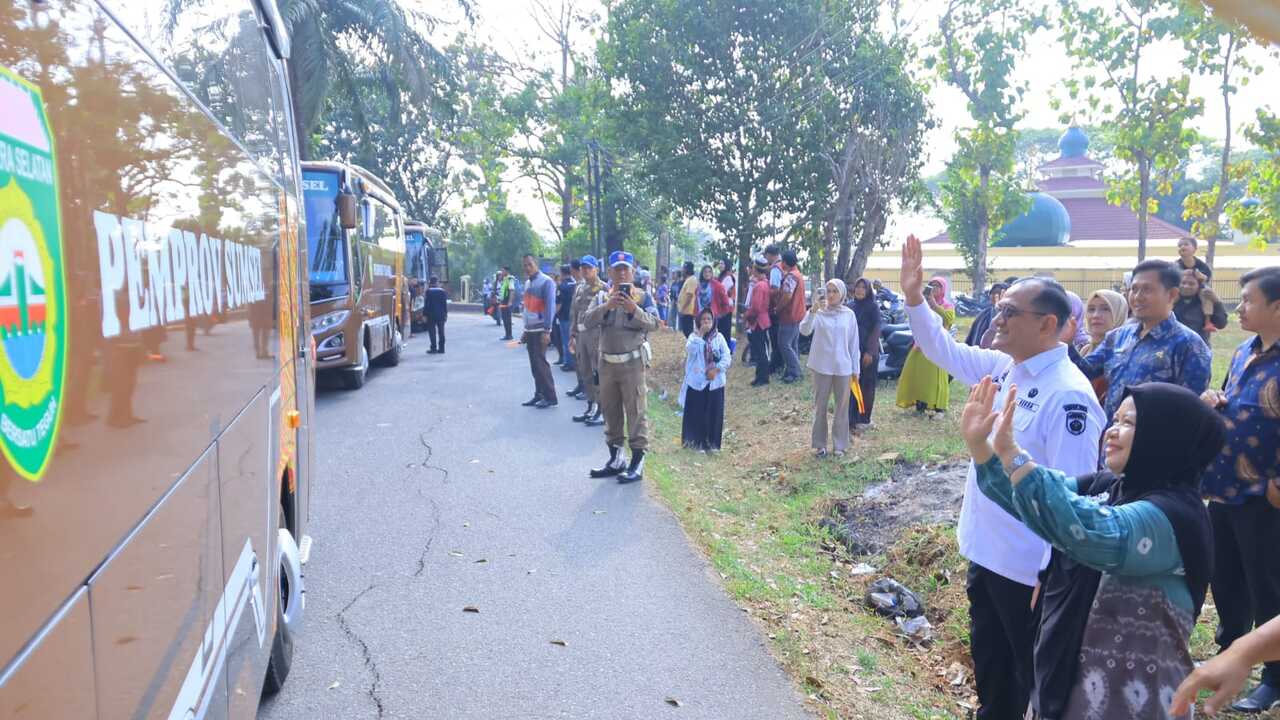 Edward Candra Lepas 80 Rombongan SRT 31.