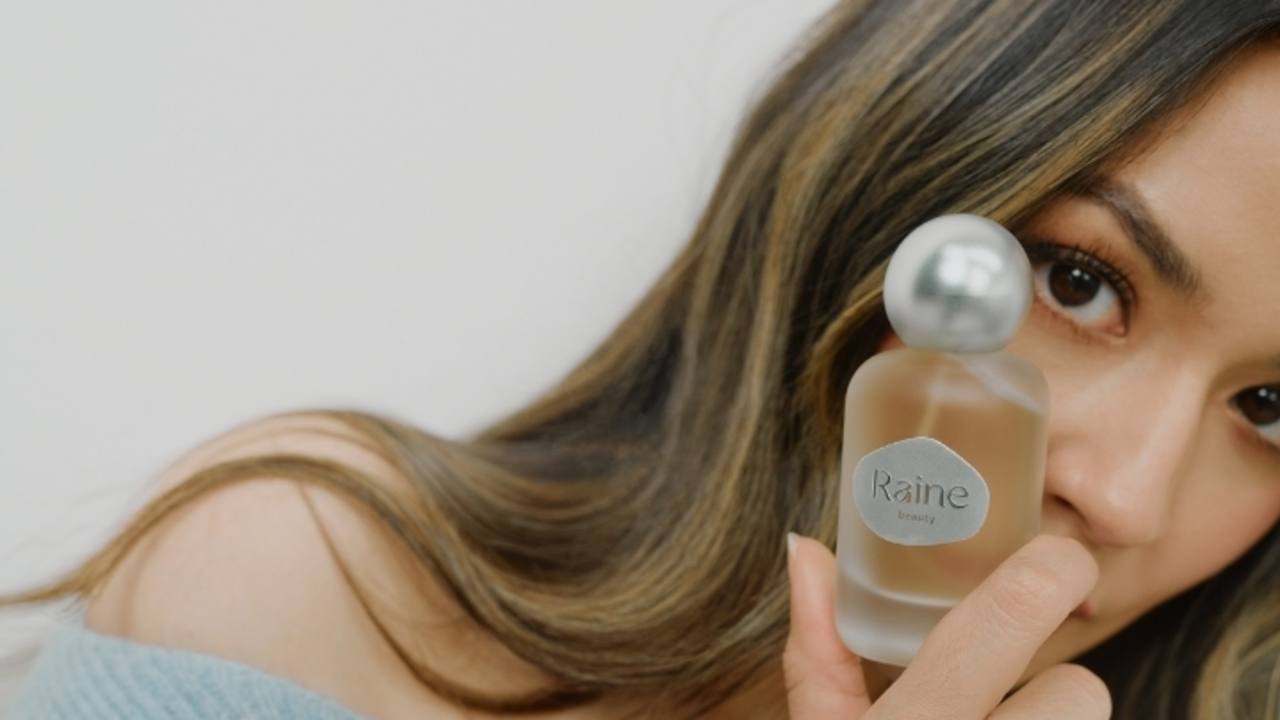 Raine Beauty by Raisa Hadirkan Extrait de Parfum “Ambivert”, Aroma Personal untuk Semua Mood dan Momen, Terins