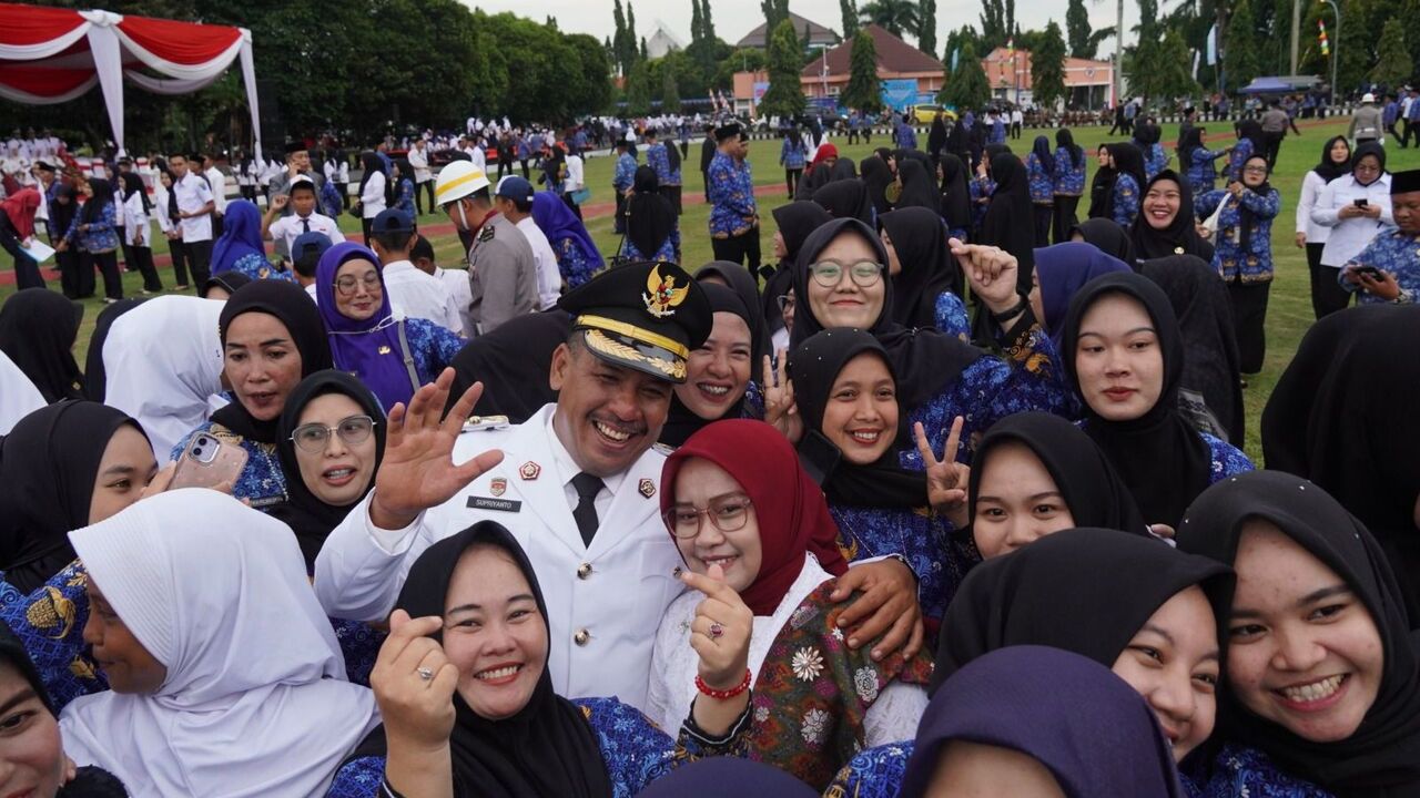 Rangkaian Upacara HUT RI di OKI Tertib dan Khidmat Wakil Bupati Mengaku Bangga
